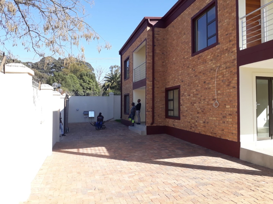 5 Bedroom Property for Sale in Bezuidenhout Valley Gauteng