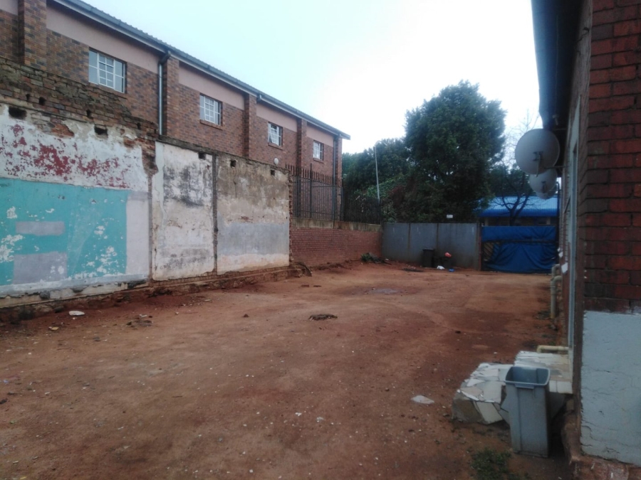 10 Bedroom Property for Sale in Jeppestown Gauteng