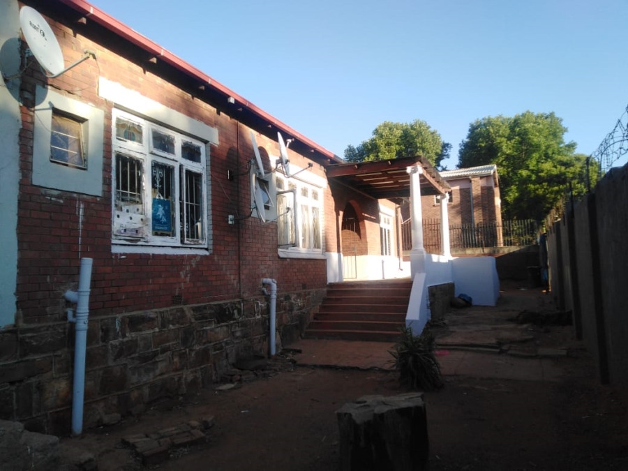 10 Bedroom Property for Sale in Jeppestown Gauteng