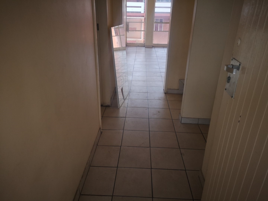 2 Bedroom Property for Sale in Jeppestown Gauteng