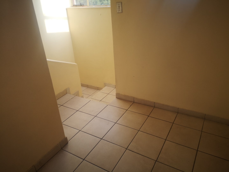 2 Bedroom Property for Sale in Jeppestown Gauteng