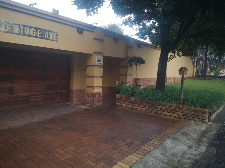 3 Bedroom Property for Sale in Dawnview Gauteng