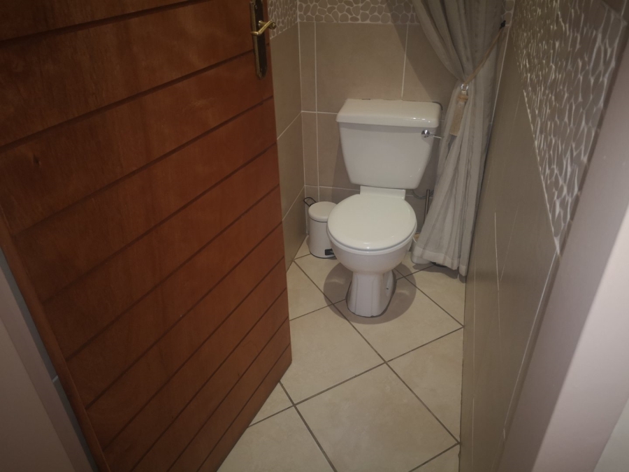 3 Bedroom Property for Sale in Dawnview Gauteng