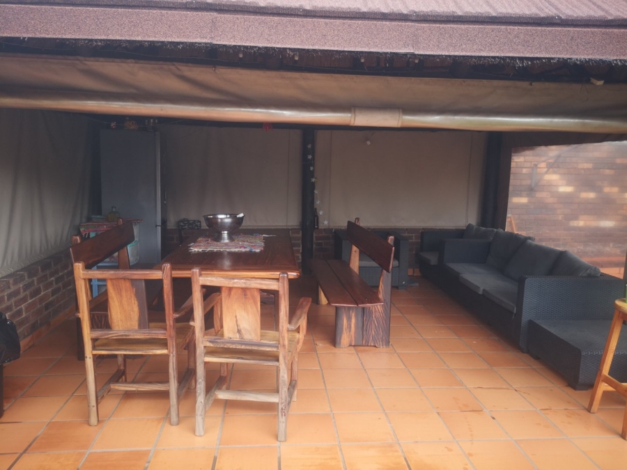 3 Bedroom Property for Sale in Dawnview Gauteng