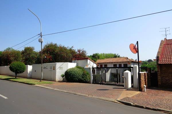 1 Bedroom Property for Sale in Observatory Gauteng