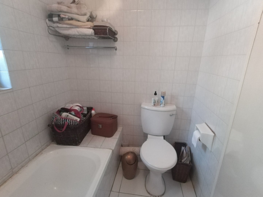 1 Bedroom Property for Sale in Observatory Gauteng