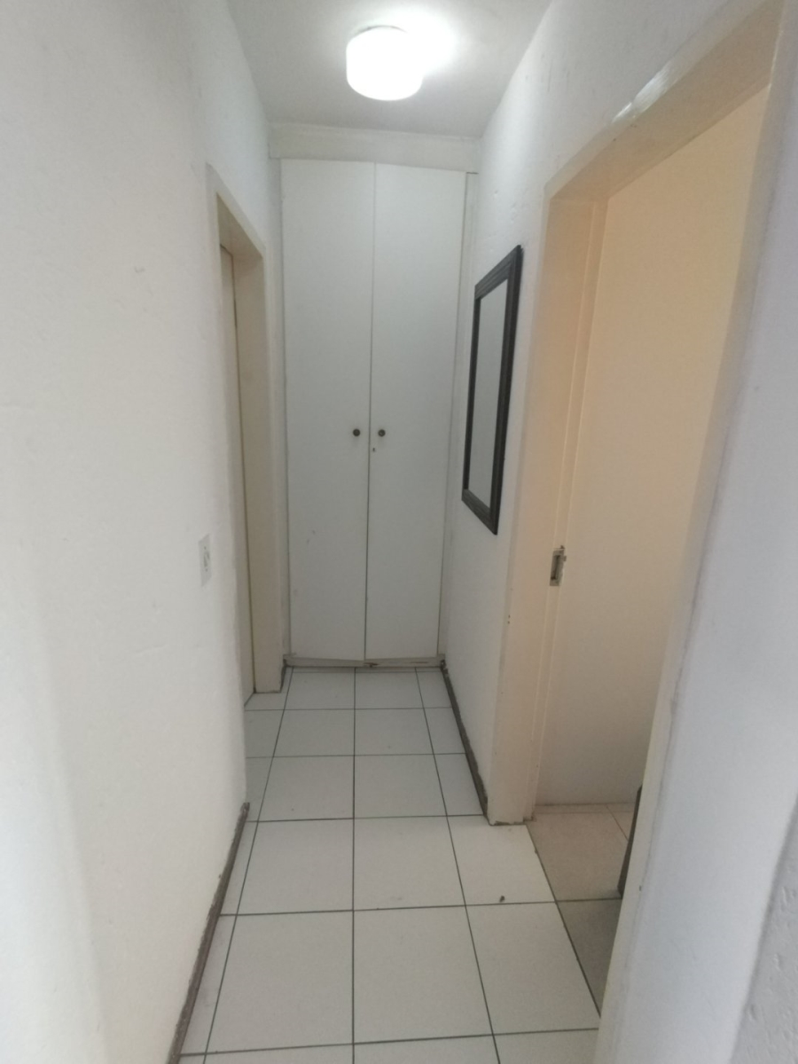 1 Bedroom Property for Sale in Observatory Gauteng