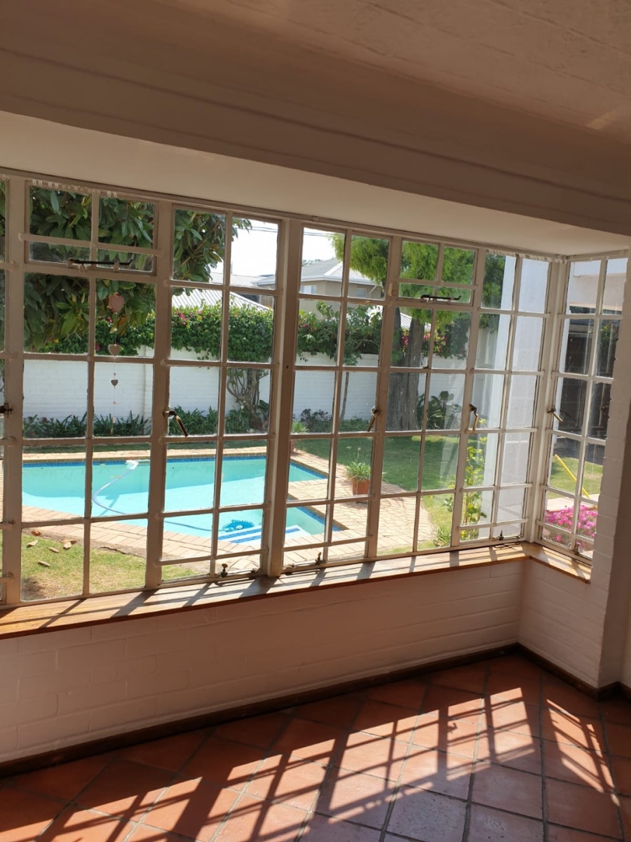 4 Bedroom Property for Sale in Orange Grove Gauteng