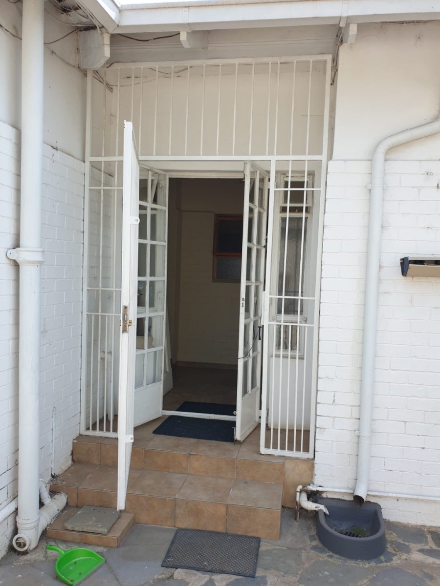 4 Bedroom Property for Sale in Orange Grove Gauteng