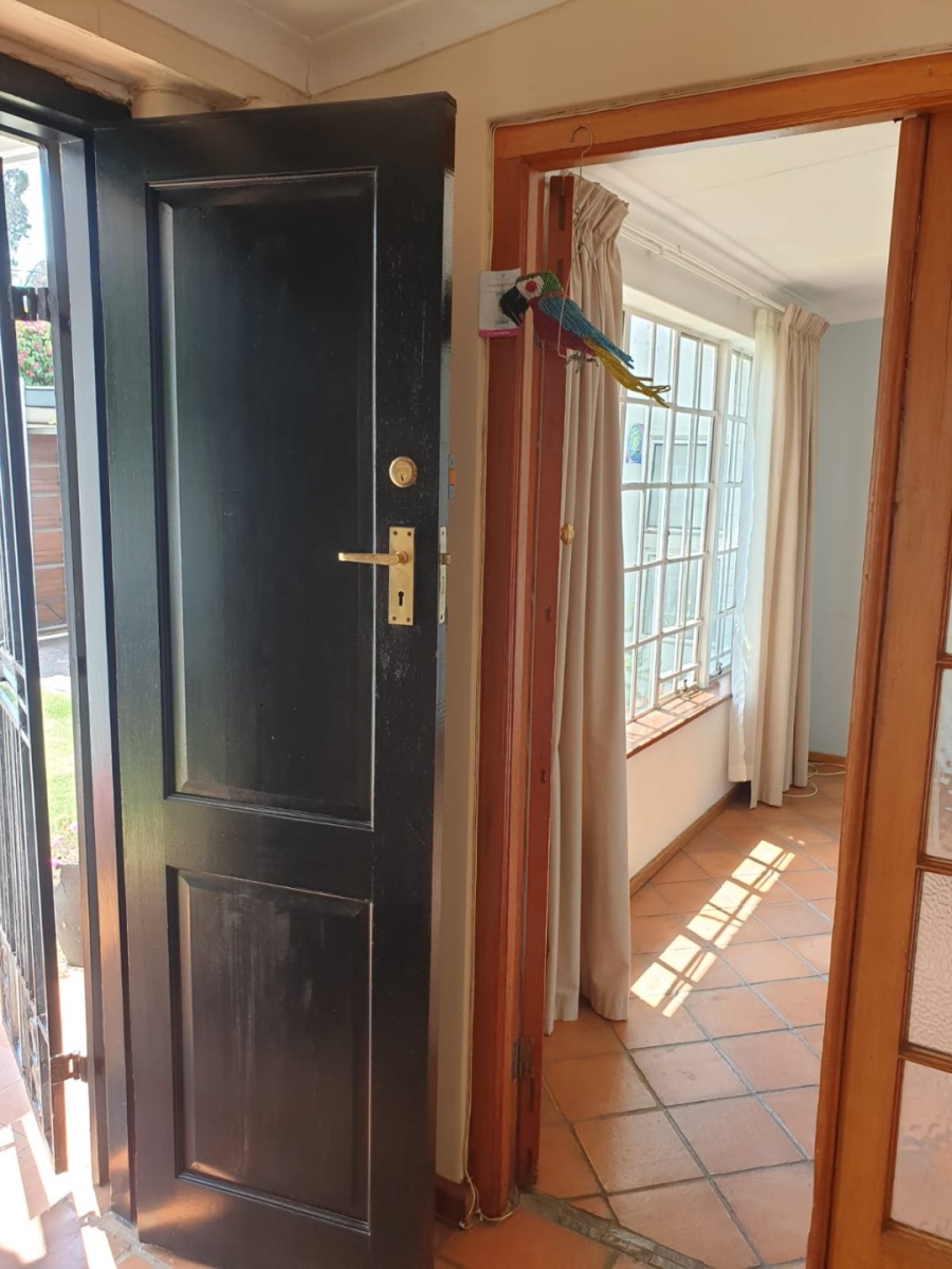 4 Bedroom Property for Sale in Orange Grove Gauteng