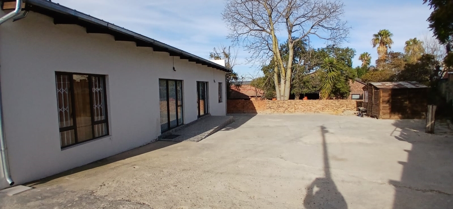 To Let 2 Bedroom Property for Rent in Heuweloord Gauteng