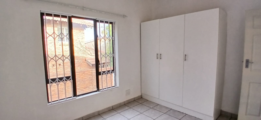 To Let 2 Bedroom Property for Rent in Heuweloord Gauteng