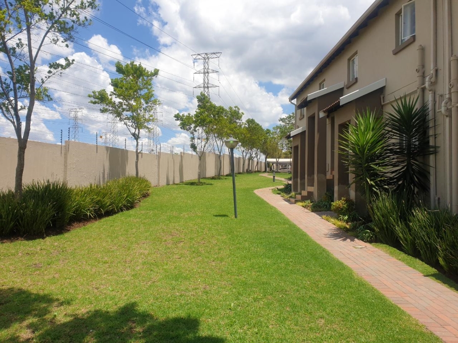 1 Bedroom Property for Sale in Aloe Place Gauteng