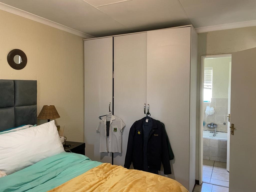 1 Bedroom Property for Sale in Aloe Place Gauteng