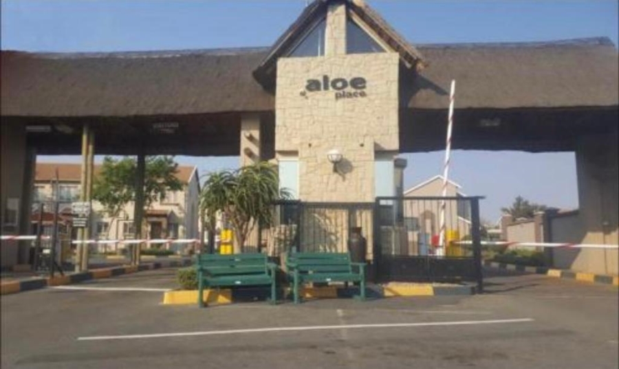 1 Bedroom Property for Sale in Aloe Place Gauteng