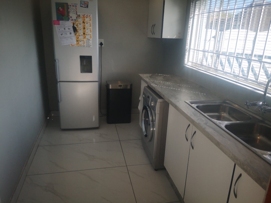 3 Bedroom Property for Sale in Primrose East Gauteng