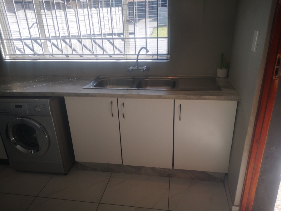 3 Bedroom Property for Sale in Primrose East Gauteng