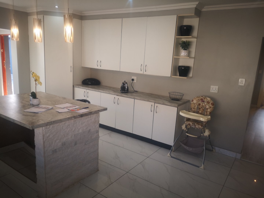 3 Bedroom Property for Sale in Primrose East Gauteng