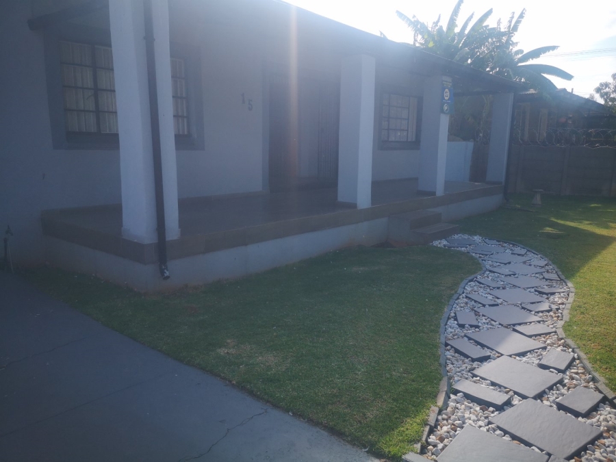 3 Bedroom Property for Sale in Primrose East Gauteng