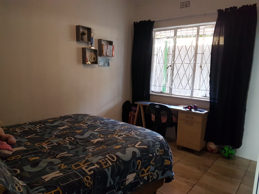 3 Bedroom Property for Sale in Bezuidenhout Valley Gauteng