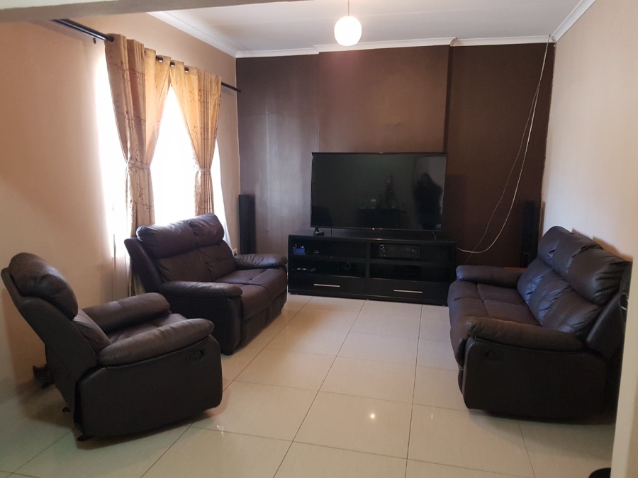 3 Bedroom Property for Sale in Bezuidenhout Valley Gauteng