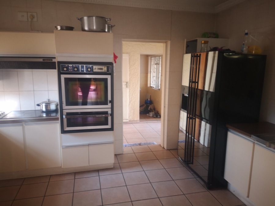 3 Bedroom Property for Sale in Wychwood Gauteng