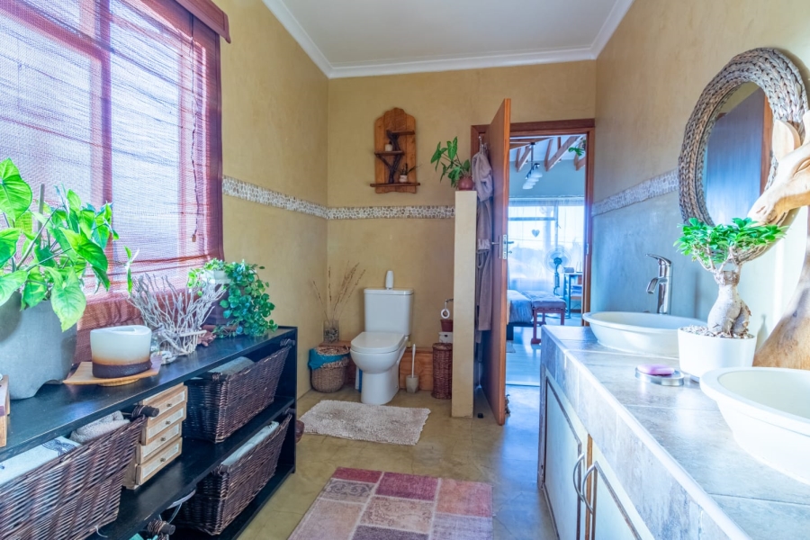 4 Bedroom Property for Sale in Orange Grove Gauteng