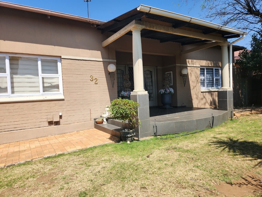 3 Bedroom Property for Sale in Malvern East Gauteng