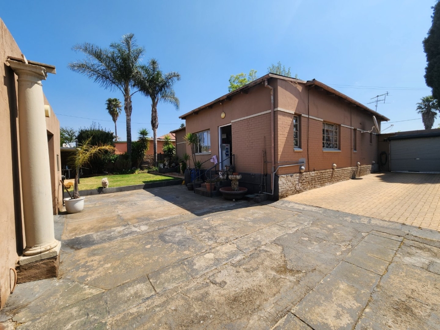 3 Bedroom Property for Sale in Malvern East Gauteng