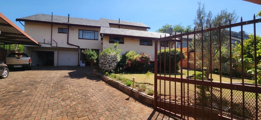 4 Bedroom Property for Sale in De Wetshof Gauteng