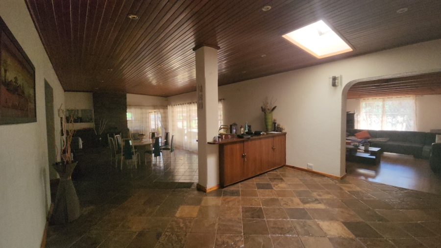 4 Bedroom Property for Sale in De Wetshof Gauteng