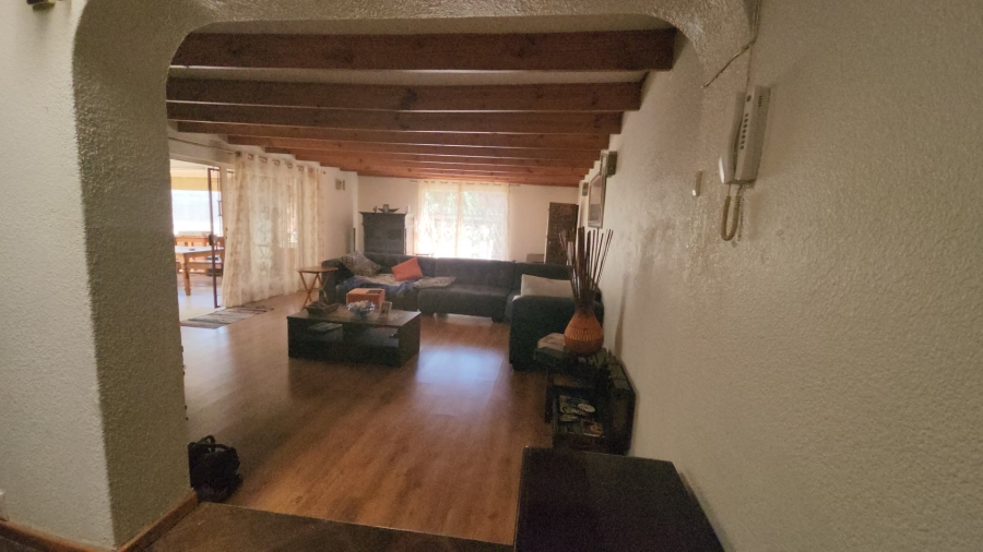 4 Bedroom Property for Sale in De Wetshof Gauteng