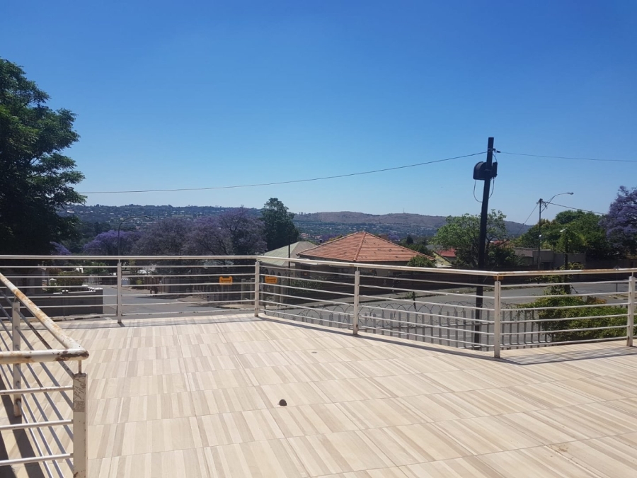 6 Bedroom Property for Sale in Kensington Gauteng