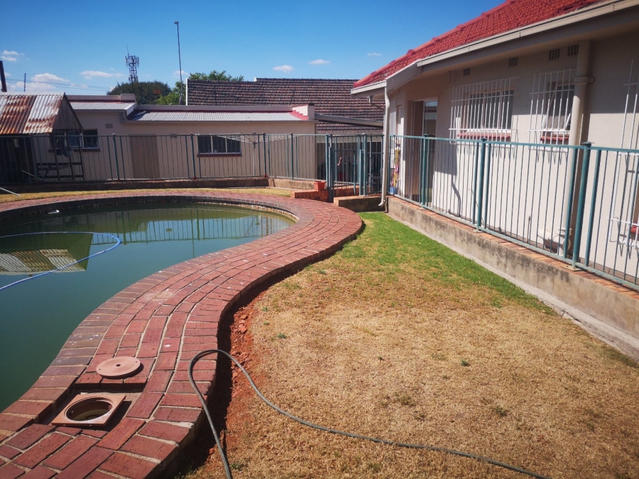 3 Bedroom Property for Sale in Dawnview Gauteng