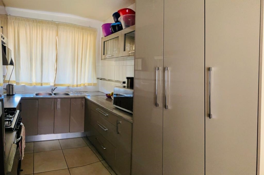 3 Bedroom Property for Sale in Jeppestown Gauteng