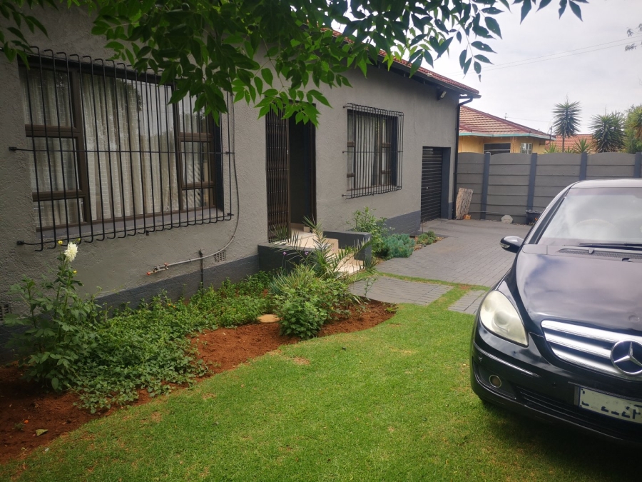 3 Bedroom Property for Sale in Primrose East Gauteng