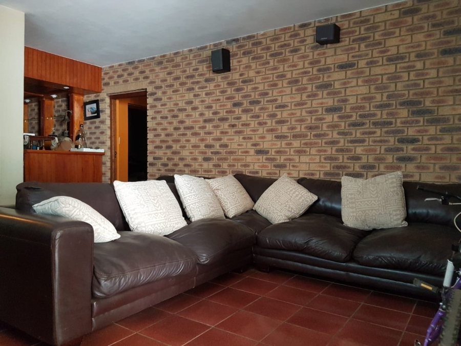 4 Bedroom Property for Sale in Kensington Gauteng