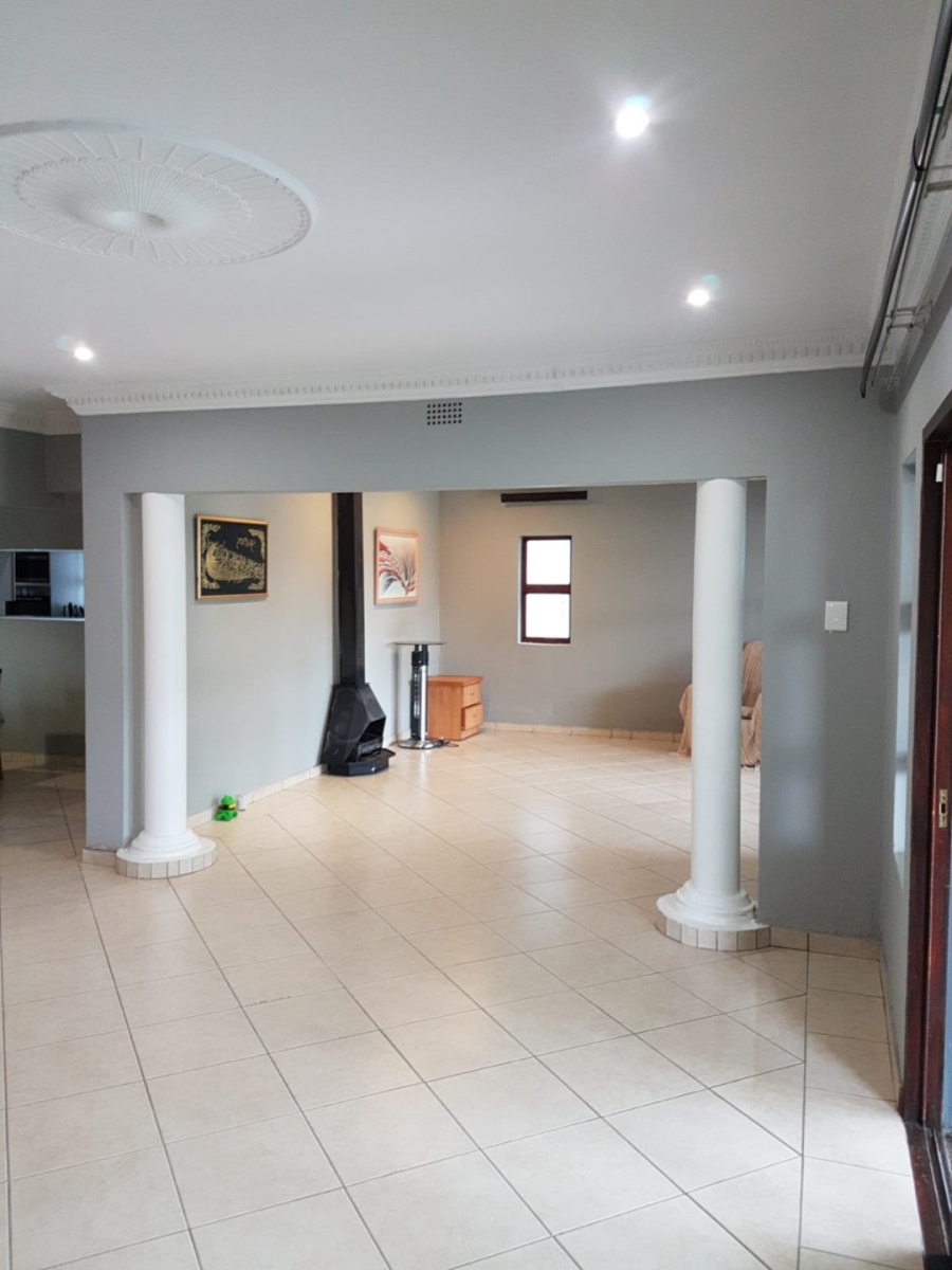 4 Bedroom Property for Sale in Kelvin Gauteng