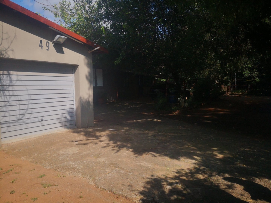 4 Bedroom Property for Sale in Simmerfield Gauteng