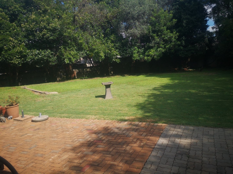 4 Bedroom Property for Sale in Simmerfield Gauteng