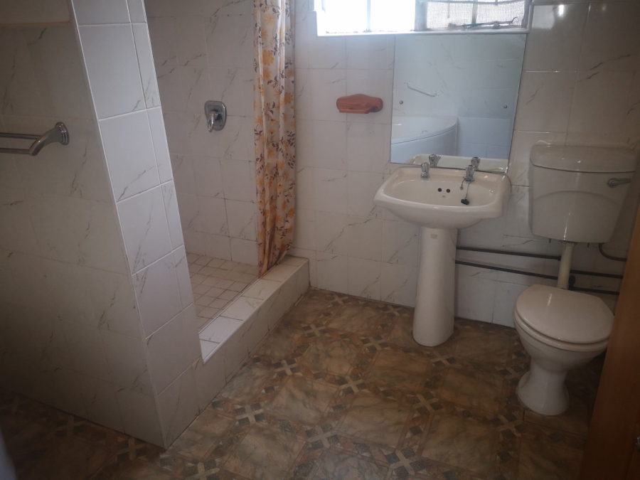 4 Bedroom Property for Sale in Simmerfield Gauteng