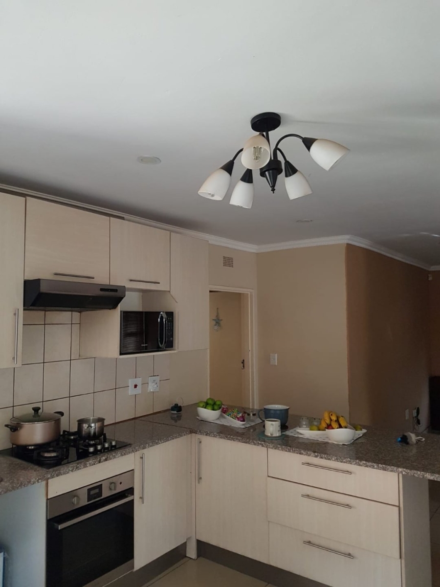 4 Bedroom Property for Sale in Sophiatown Gauteng