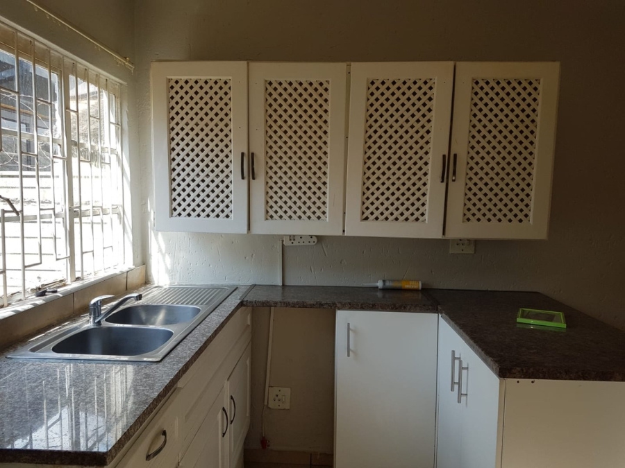 4 Bedroom Property for Sale in Sophiatown Gauteng