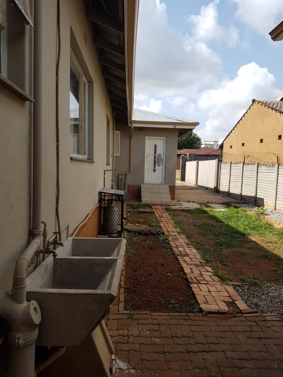 4 Bedroom Property for Sale in Sophiatown Gauteng