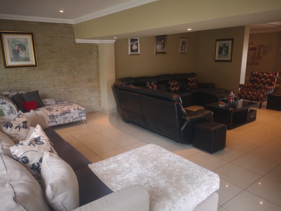 3 Bedroom Property for Sale in Dawnview Gauteng