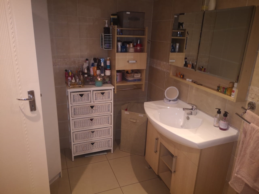 3 Bedroom Property for Sale in Dawnview Gauteng