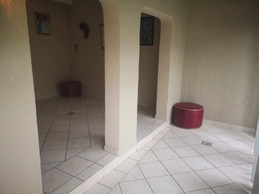 3 Bedroom Property for Sale in Dawnview Gauteng