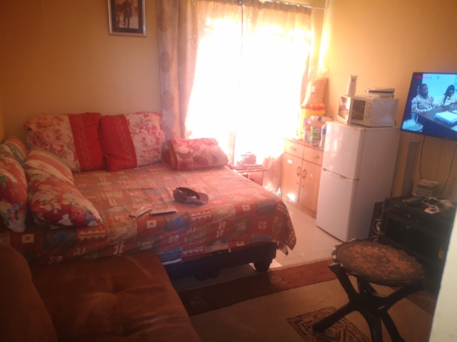 2 Bedroom Property for Sale in Jeppestown Gauteng