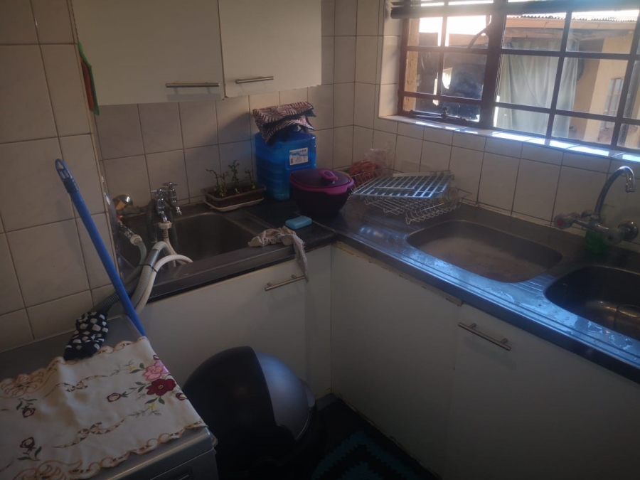 5 Bedroom Property for Sale in Marlands Gauteng