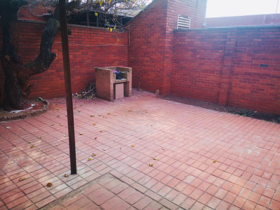 3 Bedroom Property for Sale in Jeppestown Gauteng